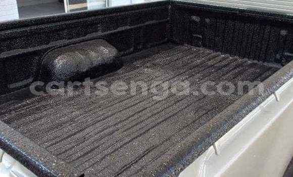 Acheter Occasion Voiture Toyota Hilux Beige à Manzini, Manzini Acheter Occasion Voiture Toyota Hilux Beige à Manzini, Manzini