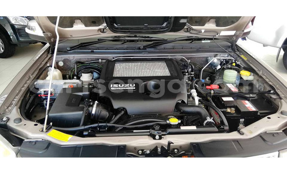 Nunua Ilio tumika Isuzu KB Other Gari ndani ya Big Bend nchini Lubombo Nunua Ilio tumika Isuzu KB Other Gari ndani ya Big Bend nchini Lubombo