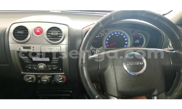 Nunua Ilio tumika Isuzu KB Other Gari ndani ya Big Bend nchini Lubombo Nunua Ilio tumika Isuzu KB Other Gari ndani ya Big Bend nchini Lubombo