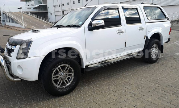 Nunua Ilio tumika Isuzu KB White Gari ndani ya Big Bend nchini Wilaya ya Lubombo Nunua Ilio tumika Isuzu KB White Gari ndani ya Big Bend nchini Wilaya ya Lubombo