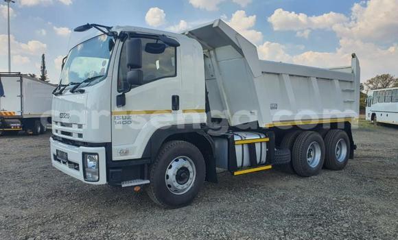 Nunua Ilio tumika Isuzu FTR 850 White Lori ndani ya Mbabane nchini Manzini Nunua Ilio tumika Isuzu FTR 850 White Lori ndani ya Mbabane nchini Manzini