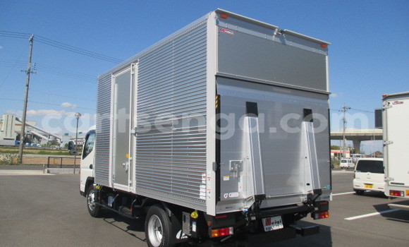 Acheter Occasion Utilitaire Mitsubishi Van Autre à Big Bend, Lubombo District Acheter Occasion Utilitaire Mitsubishi Van Autre à Big Bend, Lubombo District
