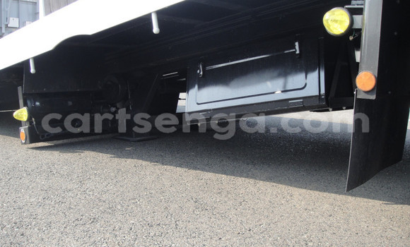 Nunua Ilio tumika Mitsubishi Van Other Lori ndani ya Big Bend nchini Wilaya ya Lubombo Nunua Ilio tumika Mitsubishi Van Other Lori ndani ya Big Bend nchini Wilaya ya Lubombo