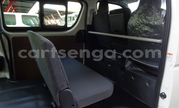 Acheter Occasion Voiture Toyota Hiace Blanc à Big Bend, Lubombo District Acheter Occasion Voiture Toyota Hiace Blanc à Big Bend, Lubombo District
