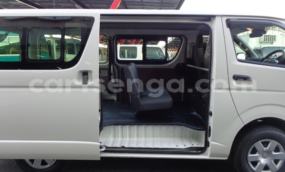 Acheter Occasion Voiture Toyota Hiace Blanc à Big Bend, Lubombo District Acheter Occasion Voiture Toyota Hiace Blanc à Big Bend, Lubombo District