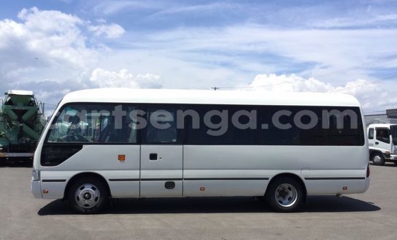Acheter Occasion Voiture Toyota Coaster Blanc à Big Bend, Lubombo District Acheter Occasion Voiture Toyota Coaster Blanc à Big Bend, Lubombo District