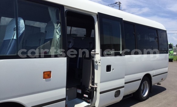 Acheter Occasion Voiture Toyota Coaster Blanc à Big Bend, Lubombo District Acheter Occasion Voiture Toyota Coaster Blanc à Big Bend, Lubombo District