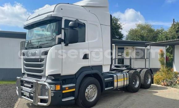 Nunua Ilio tumika Scania R420 White Lori ndani ya Mbabane nchini Manzini Nunua Ilio tumika Scania R420 White Lori ndani ya Mbabane nchini Manzini