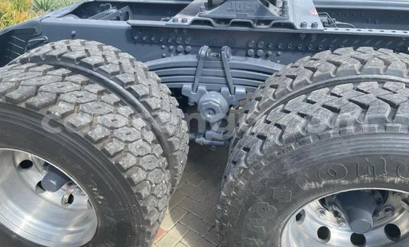 Nunua Ilio tumika Scania R420 White Lori ndani ya Mbabane nchini Manzini Nunua Ilio tumika Scania R420 White Lori ndani ya Mbabane nchini Manzini