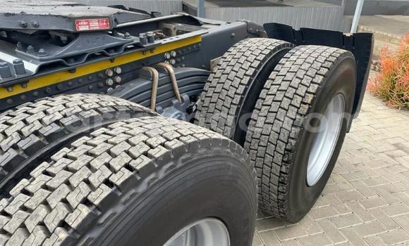 Nunua Ilio tumika Scania R420 White Lori ndani ya Mbabane nchini Manzini Nunua Ilio tumika Scania R420 White Lori ndani ya Mbabane nchini Manzini