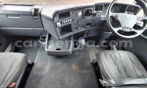 Nunua Ilio tumika Scania R420 White Lori ndani ya Manzini nchini Manzini Nunua Ilio tumika Scania R420 White Lori ndani ya Manzini nchini Manzini