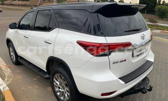 Buy Used Toyota Fortuner White Car in Manzini in Manzini Buy Used Toyota Fortuner White Car in Manzini in Manzini