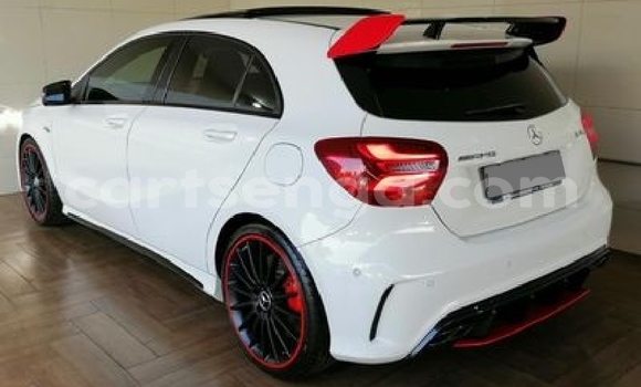 Acheter Occasion Voiture Mercedes‒Benz A-klasse AMG Blanc à Ezulwini, Hhohho Acheter Occasion Voiture Mercedes‒Benz A-klasse AMG Blanc à Ezulwini, Hhohho