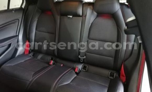 Acheter Occasion Voiture Mercedes‒Benz A-klasse AMG Blanc à Ezulwini, Hhohho Acheter Occasion Voiture Mercedes‒Benz A-klasse AMG Blanc à Ezulwini, Hhohho