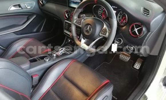 Acheter Occasion Voiture Mercedes‒Benz A-klasse AMG Blanc à Ezulwini, Hhohho Acheter Occasion Voiture Mercedes‒Benz A-klasse AMG Blanc à Ezulwini, Hhohho