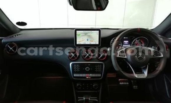 Acheter Occasion Voiture Mercedes‒Benz A-klasse AMG Blanc à Ezulwini, Hhohho Acheter Occasion Voiture Mercedes‒Benz A-klasse AMG Blanc à Ezulwini, Hhohho