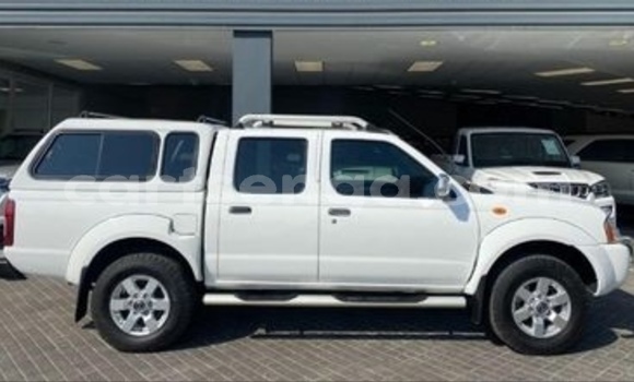 Buy Used Nissan Hardbody White Car in Ezulwini in Hhohho Buy Used Nissan Hardbody White Car in Ezulwini in Hhohho