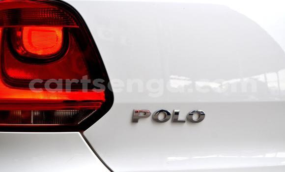 Nunua Ilio tumika Volkswagen Polo White Gari ndani ya Manzini nchini Manzini Nunua Ilio tumika Volkswagen Polo White Gari ndani ya Manzini nchini Manzini