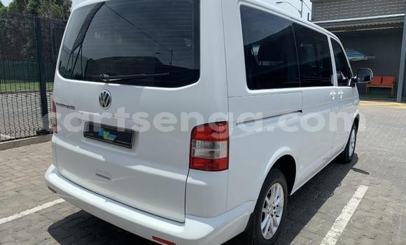 Nunua Ilio tumika Volkswagen Transporter White Gari ndani ya Ngomane nchini Wilaya ya Lubombo Nunua Ilio tumika Volkswagen Transporter White Gari ndani ya Ngomane nchini Wilaya ya Lubombo