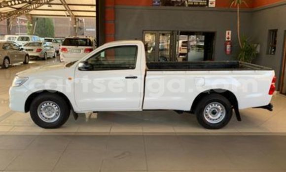 Acheter Occasion Voiture Toyota Hilux Blanc à Ezulwini, Hhohho Acheter Occasion Voiture Toyota Hilux Blanc à Ezulwini, Hhohho