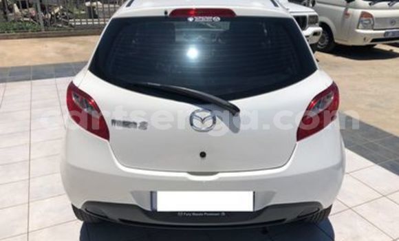 Acheter Occasion Voiture Mazda 2 Blanc à Ezulwini, Hhohho Acheter Occasion Voiture Mazda 2 Blanc à Ezulwini, Hhohho