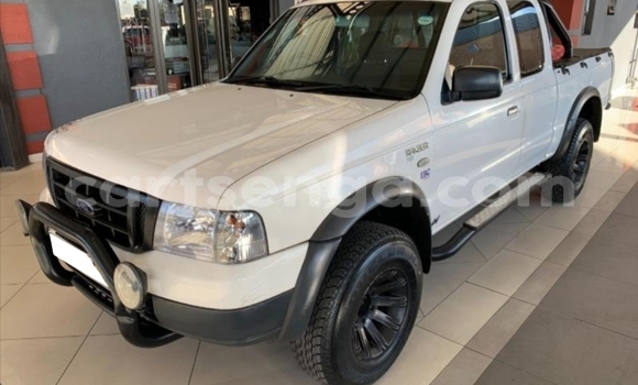 Acheter Occasion Voiture Ford Ranger Blanc à Hlatikulu, Shiselweni District Acheter Occasion Voiture Ford Ranger Blanc à Hlatikulu, Shiselweni District