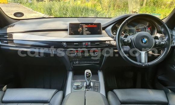 Nunua Ilio tumika BMW X5 M White Gari ndani ya Ezulwini nchini Hhohho Nunua Ilio tumika BMW X5 M White Gari ndani ya Ezulwini nchini Hhohho