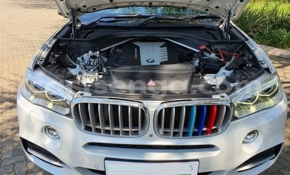 Nunua Ilio tumika BMW X5 M White Gari ndani ya Ezulwini nchini Hhohho Nunua Ilio tumika BMW X5 M White Gari ndani ya Ezulwini nchini Hhohho