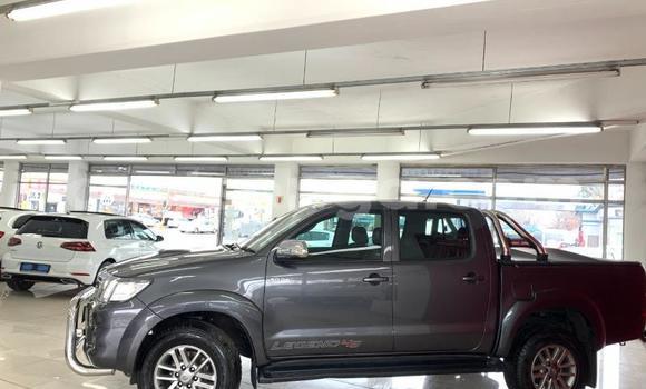 Buy Used Toyota Hilux Silver Car in Malkerns in Manzini Buy Used Toyota Hilux Silver Car in Malkerns in Manzini