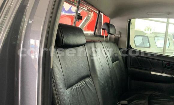 Buy Used Toyota Hilux Silver Car in Malkerns in Manzini Buy Used Toyota Hilux Silver Car in Malkerns in Manzini