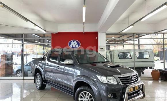 Buy Used Toyota Hilux Silver Car in Malkerns in Manzini Buy Used Toyota Hilux Silver Car in Malkerns in Manzini