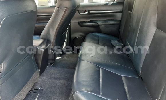 Buy Used Toyota Hilux Silver Car in Mbabane in Manzini Buy Used Toyota Hilux Silver Car in Mbabane in Manzini