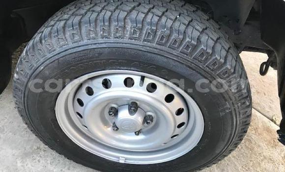 Nunua Ilio tumika Toyota Hilux White Gari ndani ya Bhunya nchini Manzini Nunua Ilio tumika Toyota Hilux White Gari ndani ya Bhunya nchini Manzini