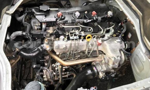 Nunua Ilio tumika Toyota Hiace White Gari ndani ya Bhunya nchini Manzini Nunua Ilio tumika Toyota Hiace White Gari ndani ya Bhunya nchini Manzini