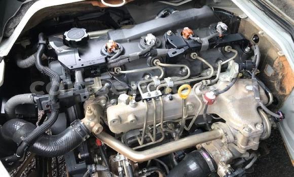 Nunua Ilio tumika Toyota Hiace White Gari ndani ya Bhunya nchini Manzini Nunua Ilio tumika Toyota Hiace White Gari ndani ya Bhunya nchini Manzini