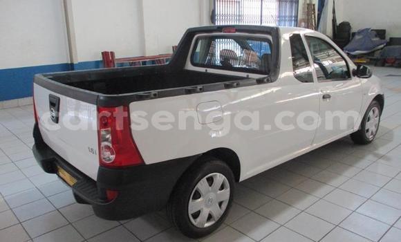 Nunua Ilio tumika Nissan NV200 White Gari ndani ya Bhunya nchini Manzini Nunua Ilio tumika Nissan NV200 White Gari ndani ya Bhunya nchini Manzini