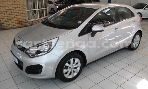Nunua Ilio tumika Kia Rio Silver Gari ndani ya Bhunya nchini Manzini Nunua Ilio tumika Kia Rio Silver Gari ndani ya Bhunya nchini Manzini