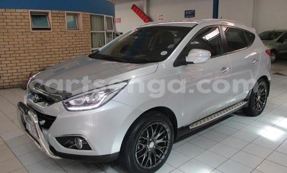 Nunua Ilio tumika Hyundai ix35 Silver Gari ndani ya Bhunya nchini Manzini Nunua Ilio tumika Hyundai ix35 Silver Gari ndani ya Bhunya nchini Manzini