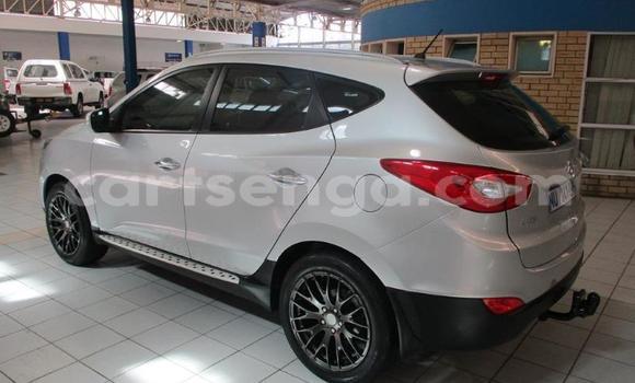 Nunua Ilio tumika Hyundai ix35 Silver Gari ndani ya Bhunya nchini Manzini Nunua Ilio tumika Hyundai ix35 Silver Gari ndani ya Bhunya nchini Manzini