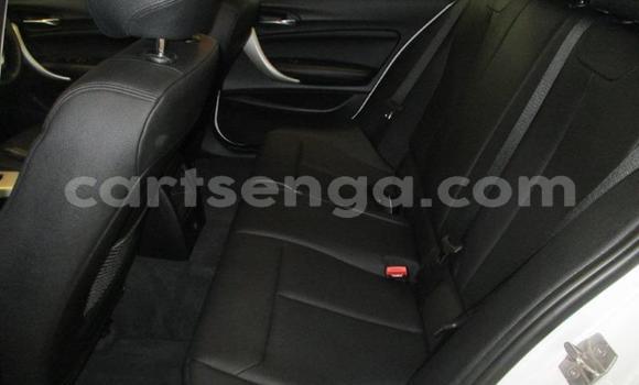 Nunua Ilio tumika BMW 1-Series White Gari ndani ya Bhunya nchini Manzini Nunua Ilio tumika BMW 1-Series White Gari ndani ya Bhunya nchini Manzini