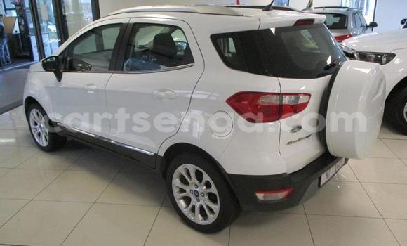 Nunua Ilio tumika Ford EcoSport White Gari ndani ya Bhunya nchini Manzini Nunua Ilio tumika Ford EcoSport White Gari ndani ya Bhunya nchini Manzini