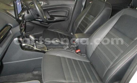 Nunua Ilio tumika Ford EcoSport White Gari ndani ya Bhunya nchini Manzini Nunua Ilio tumika Ford EcoSport White Gari ndani ya Bhunya nchini Manzini