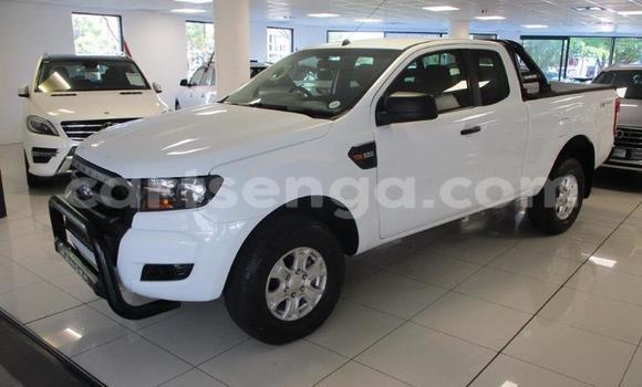 Nunua Ilio tumika Ford Ranger White Gari ndani ya Bhunya nchini Manzini Nunua Ilio tumika Ford Ranger White Gari ndani ya Bhunya nchini Manzini