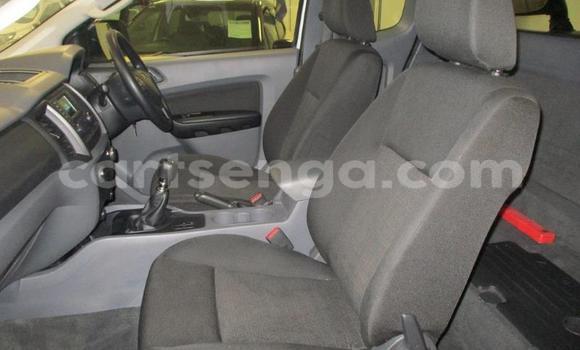 Nunua Ilio tumika Ford Ranger White Gari ndani ya Bhunya nchini Manzini Nunua Ilio tumika Ford Ranger White Gari ndani ya Bhunya nchini Manzini