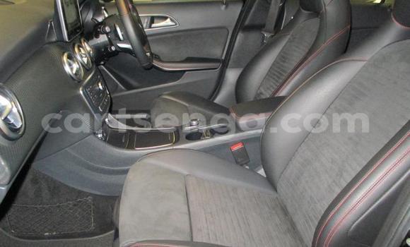 Nunua Ilio tumika Mercedes-Benz C-Classe Black Gari ndani ya Bhunya nchini Manzini Nunua Ilio tumika Mercedes-Benz C-Classe Black Gari ndani ya Bhunya nchini Manzini