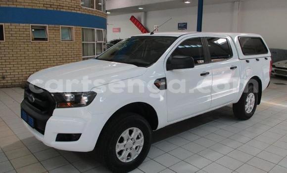 Nunua Ilio tumika Ford Ranger White Gari ndani ya Bhunya nchini Manzini Nunua Ilio tumika Ford Ranger White Gari ndani ya Bhunya nchini Manzini