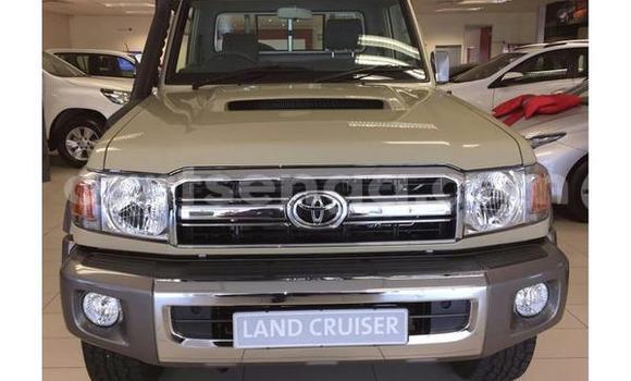 Buy Used Toyota Land Cruiser Brown Car in Import - Dubai in Hhohho Buy Used Toyota Land Cruiser Brown Car in Import - Dubai in Hhohho