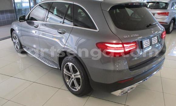 Nunua Ilio tumika Mercedes-Benz CLS250 Silver Gari ndani ya Bhunya nchini Manzini Nunua Ilio tumika Mercedes-Benz CLS250 Silver Gari ndani ya Bhunya nchini Manzini