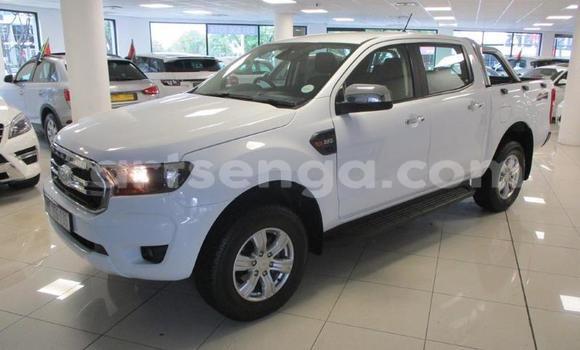 Nunua Ilio tumika Ford Ranger White Gari ndani ya Bhunya nchini Manzini Nunua Ilio tumika Ford Ranger White Gari ndani ya Bhunya nchini Manzini