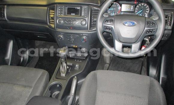 Nunua Ilio tumika Ford Ranger White Gari ndani ya Bhunya nchini Manzini Nunua Ilio tumika Ford Ranger White Gari ndani ya Bhunya nchini Manzini